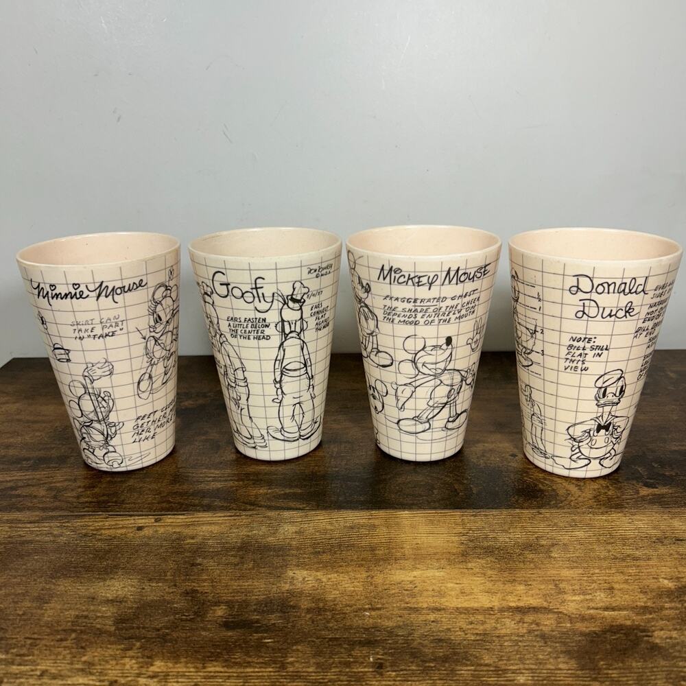 Disney Mickey Mouse & Friends Tumblers Drinkware Eco-Friendly 16 oz Set of 4
